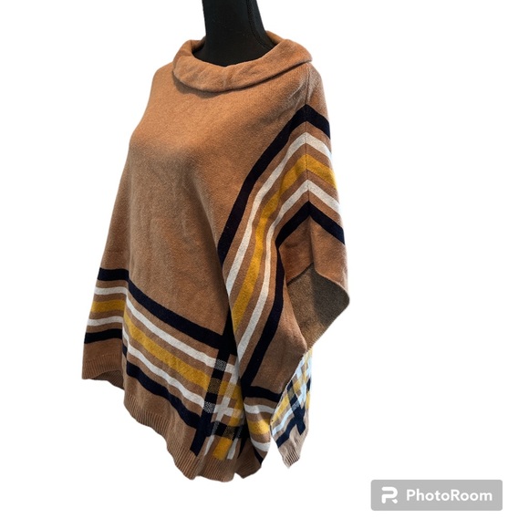 Talbots poncho - Picture 6 of 6